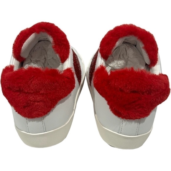 Love Moschino Logo  Glitter-Red Heart With Red Faux Fur detail low-top sneaker - Picture 10 of 16